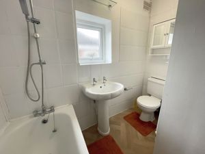 Photo 16- click for photo gallery